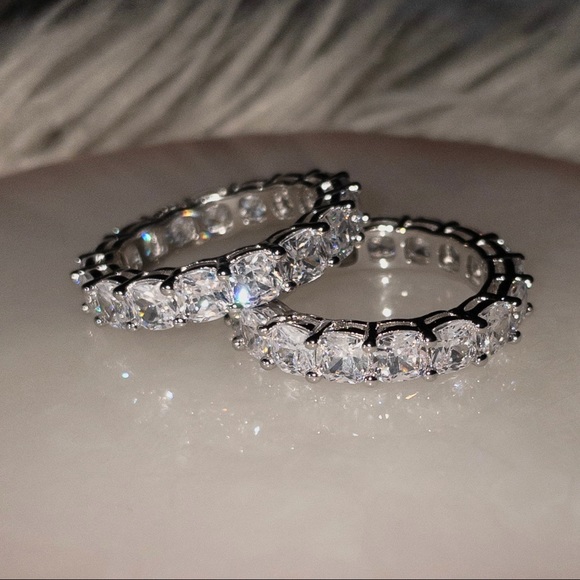 Waterproof Tarnish Proof Silver Diamond Ring - Picture 2 of 7